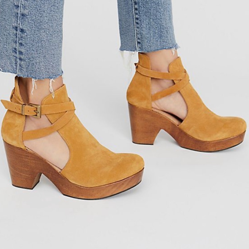 Free People mustard gold suede cedar clog size 37